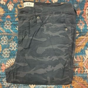 grey camp skinny jeans
